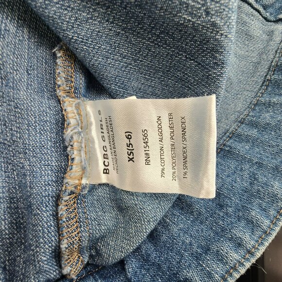 BCBG Girls Denim Jacket Button-Up Medium Wash Size XS 5-6 JJ3921 - Picture 7 of 7